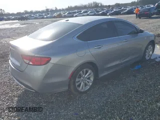 2015 Chrysler 200 Limited z VIN 1C3CCCAB5FN670987, wystawiony jako IAAI lot #41572911 z przebiegiem 194 454 mil mil oraz . Historia ofert i sprzedaży dostępna na DreamBid. Obrazek 4.