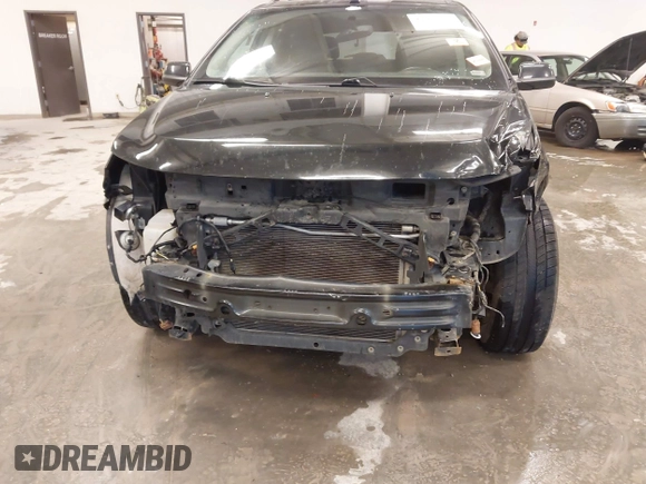 2014 Ford Edge SEL with VIN 2FMDK3JC7EBB33779, listed as a IAAI auction lot 41921333 with 152,844 mi miles. Bid and sale history available at carsss.com. Image 6.