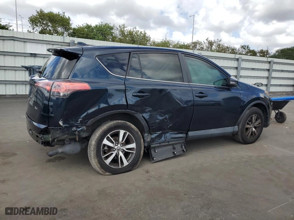 2018 Toyota RAV4 XLE with VIN 2T3WFREV6JW461945, listed as a Copart auction lot 51481275 with 60,173 mi miles and Salvage Title. Bid and sale history available at carsss.com. Image 3.