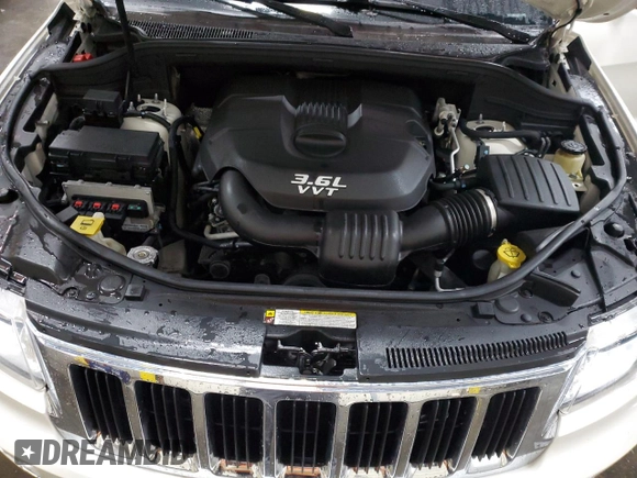 2012 Jeep Grand Cherokee Laredo with VIN 1C4RJFAG1CC176108, listed as a Copart auction lot 45708935 with 183,300 mi miles and Salvage Title. Bid and sale history available at carsss.com. Image 12.
