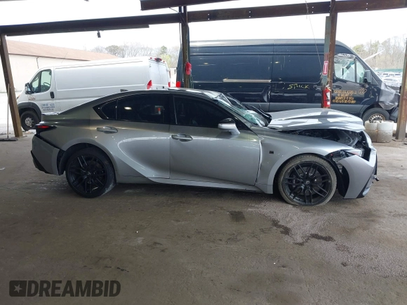 2023 Lexus IS 500 F Sport Performance z VIN JTHAP1D22P5002345, wystawiony jako IAAI lot #42068473 z przebiegiem 27 998 mil mil oraz . Historia ofert i sprzedaży dostępna na DreamBid. Obrazek 14.