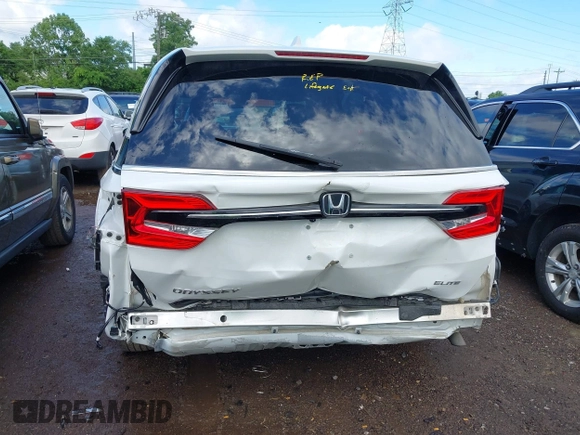 2022 Honda Odyssey Elite with VIN 5FNRL6H91NB058941, listed as a IAAI auction lot 42320293 with 30,977 mi miles and . Bid and sale history available at DreamBid. Image 6.
