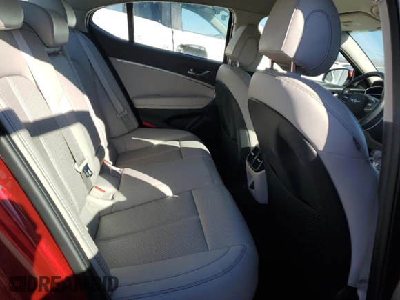 2021 Genesis G70 2.0T with VIN KMTG64LA9MU077040, listed as a Copart auction lot 88766635 with 31,718 mi miles and Salvage title. Bid and sale history available at DreamBid. Image 10.
