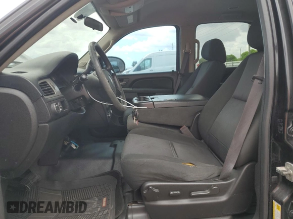 2012 Chevrolet Tahoe Commercial with VIN 1GNLC2E05CR303999, listed as a Copart auction lot 55617295 with 148,326 mi miles and Salvage title. Bid and sale history available at DreamBid. Image 7.