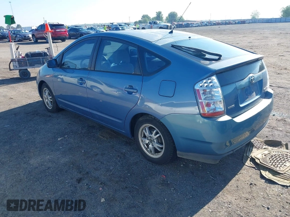 2004 Toyota Prius with VIN JTDKB20U340049006, listed as a IAAI auction lot 42230821 with 252,004 mi miles and . Bid and sale history available at DreamBid. Image 3.
