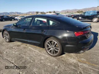 2024 Audi A5 Sportback S line Premium z VIN WAUDACF50RA092458, wystawiony jako Copart lot #87967485 z przebiegiem 4 564 mil mil oraz Szkoda całkowita • Salvage title. Historia ofert i sprzedaży dostępna na DreamBid. Obrazek 2.