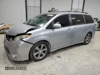2011 Toyota Sienna SE with VIN 5TDXK3DC0BS063470, listed as a Copart auction lot 48804635 with 203,675 mi miles and Salvage Title. Bid and sale history available at carsss.com. Image 1.