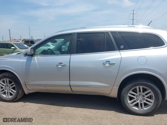 2015 Buick Enclave Convenience with VIN 5GAKRAKD5FJ173747, listed as a IAAI auction lot 42063863 with 55,124 mi miles. Bid and sale history available at carsss.com. Image 13.