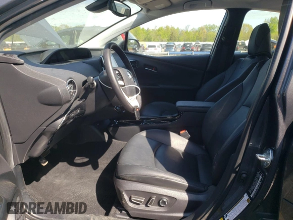 2017 Toyota Prius Plus z VIN JTDKARFP8H3034373, wystawiony jako Copart lot #54843745 z przebiegiem 71 600 mil mil oraz Szkoda całkowita • Salvage title. Historia ofert i sprzedaży dostępna na DreamBid. Obrazek 7.