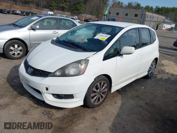 2013 Honda Fit Sport with VIN JHMGE8H5XDC004168, listed as a IAAI auction lot 42041306 with 107,459 mi miles. Bid and sale history available at carsss.com. Image 2.