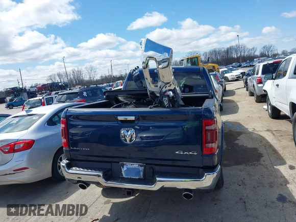 2021 Ram 1500 Limited with VIN 1C6SRFHT1MN578723, listed as a IAAI auction lot 41948681 with 75,715 mi miles and . Bid and sale history available at DreamBid. Image 17.