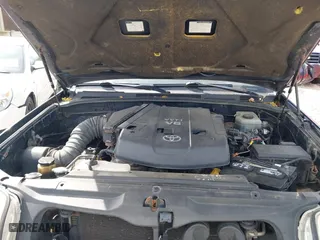 2004 Toyota 4Runner Limited with VIN JTEBU17R348016087, listed as a IAAI auction lot 41968056 with 189,557 mi miles. Bid and sale history available at carsss.com. Image 10.