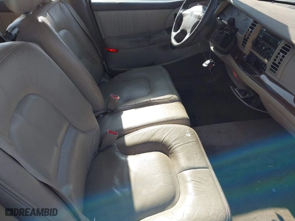 2002 Buick Park Avenue with VIN 1G4CW54K824124187, listed as a IAAI auction lot 41977431 with 182,092 mi miles. Bid and sale history available at carsss.com. Image 5.