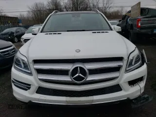 2015 Mercedes-Benz GL-Class GL 350 BlueTEC with VIN 4JGDF2EE0FA519693, listed as a Copart auction lot 81854063 with 82,137 mi miles. Bid and sale history available at carsss.com. Image 5.