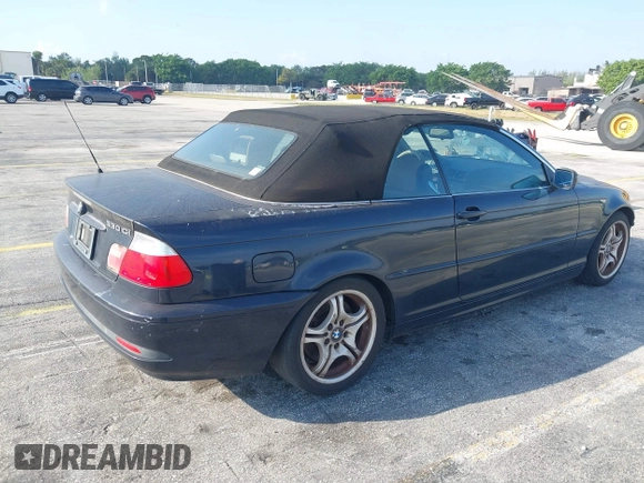 2006 BMW 3 Series 330Ci with VIN WBABW53476PZ41221, listed as a IAAI auction lot 41757782 with 138,214 mi miles. Bid and sale history available at carsss.com. Image 4.