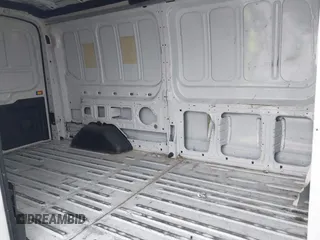 2018 Ford Transit z VIN 1FTYR2CM6JKA77870, wystawiony jako IAAI lot #42087185 z przebiegiem 142 452 mil mil oraz . Historia ofert i sprzedaży dostępna na DreamBid. Obrazek 8.