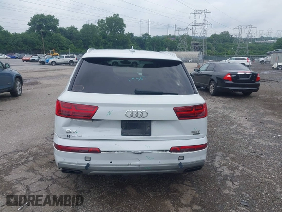 2017 Audi Q7 Premium Plus z VIN WA1LAAF74HD057367, wystawiony jako IAAI lot #42649847 z przebiegiem 90 204 mil mil oraz . Historia ofert i sprzedaży dostępna na DreamBid. Obrazek 16.