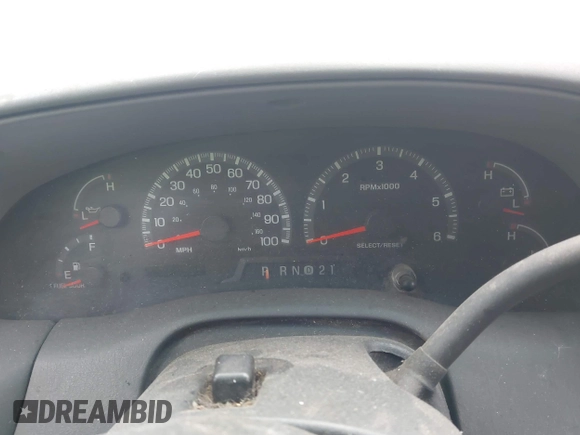 2000 Ford F-150 XL с VIN 2FTRX18LXYCA73744, выставлен на аукционе IAAI как лот 42291629 с пробегом Не указан миль и . История ставок и продаж доступна на DreamBid. Изображение 7.