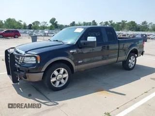 2008 Ford F-150 XLT с VIN 1FTPX14V78KD59142, выставлен на аукционе IAAI как лот 42483402 с пробегом 143 827 миль миль и . История ставок и продаж доступна на DreamBid. Изображение 2.
