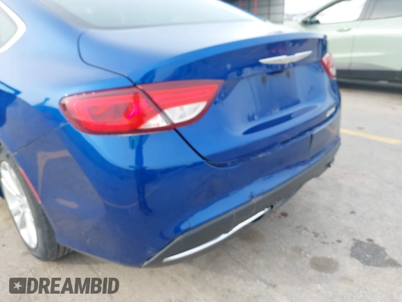 2015 Chrysler 200 Limited with VIN 1C3CCCAB1FN507804, listed as a IAAI auction lot 41854700 with 217,000 mi miles. Bid and sale history available at carsss.com. Image 6.