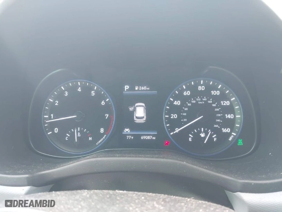 2020 Hyundai Kona Ultimate with VIN KM8K5CA56LU518063, listed as a IAAI auction lot 41911813 with 69,087 mi miles. Bid and sale history available at carsss.com. Image 7.