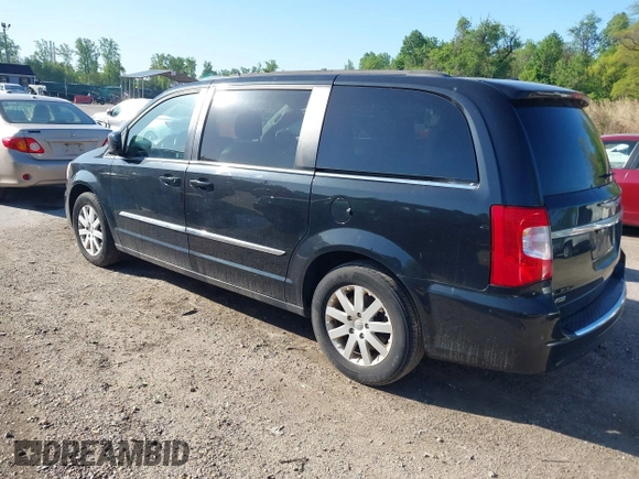 2013 Chrysler Town & Country Touring with VIN 2C4RC1BG3DR759137, listed as a IAAI auction lot 42138138 with 196,397 mi miles. Bid and sale history available at carsss.com. Image 3.