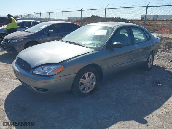2007 Ford Taurus SEL with VIN 1FAFP56U97A130690, listed as a IAAI auction lot 41841077 with 131,516 mi miles. Bid and sale history available at carsss.com. Image 2.