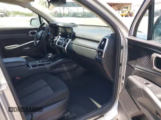 2021 Kia Sorento LX with VIN 5XYRG4LC7MG021606, listed as a IAAI auction lot 39290637 with 67,949 mi miles and . Bid and sale history available at DreamBid. Image 5.