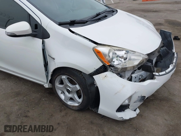 2013 Toyota Prius One with VIN JTDKDTB32D1032454, listed as a IAAI auction lot 42087724 with 202,293 mi miles and . Bid and sale history available at carsss.com. Image 18.