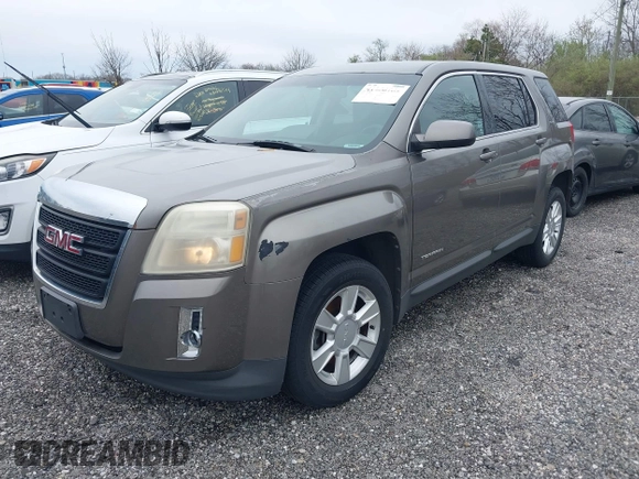 2010 GMC Terrain SLE-1 with VIN 2CTFLCEWXA6410236, listed as a IAAI auction lot 41958759 with 213,354 mi miles. Bid and sale history available at carsss.com. Image 2.