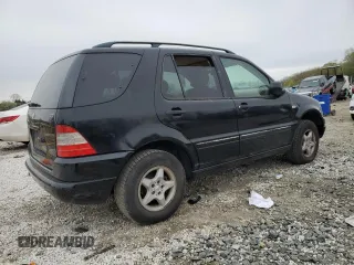 2000 Mercedes-Benz M 320/430/500 z VIN 4JGAB54E3YA209798, wystawiony jako Copart lot #52116575 z przebiegiem Nie podano mil oraz Szkoda całkowita • Salvage title. Historia ofert i sprzedaży dostępna na DreamBid. Obrazek 3.