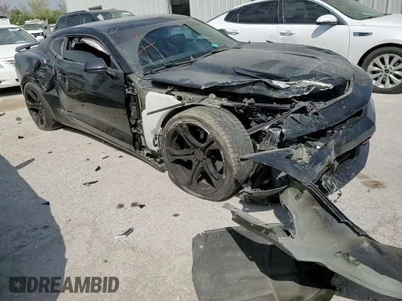 2016 Chevrolet Camaro 2SS z VIN 1G1FH1R74G0118399, wystawiony jako Copart lot #53320365 z przebiegiem 64 551 mil mil oraz Szkody całkowita. Historia ofert i sprzedaży dostępna na DreamBid. Obrazek 11.