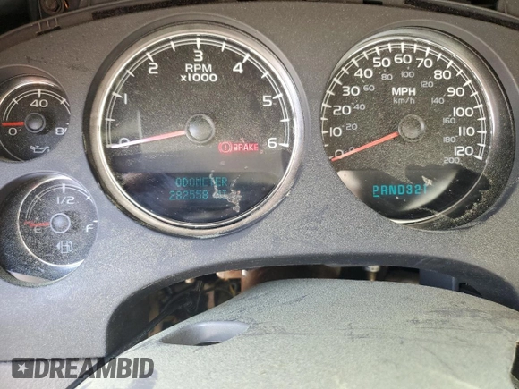 2007 Chevrolet Avalanche 1LT with VIN 3GNEC120X7G268034, listed as a Copart auction lot 53729235 with 282,558 mi miles and Salvage title. Bid and sale history available at DreamBid. Image 9.