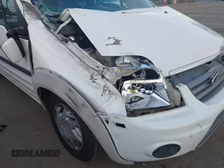 2013 Ford Transit Connect XLT с VIN NM0KS9BN3DT126418, выставлен на аукционе IAAI как лот 42295771 с пробегом 105 892 миль миль и . История ставок и продаж доступна на DreamBid. Изображение 6.