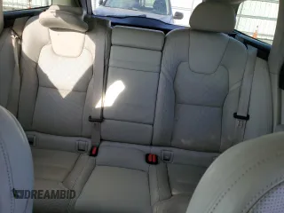 2017 Volvo V90 z VIN YV4A22NL1H1000766, wystawiony jako Copart lot #70826213 z przebiegiem 63 345 mil mil oraz . Historia ofert i sprzedaży dostępna na DreamBid. Obrazek 10.