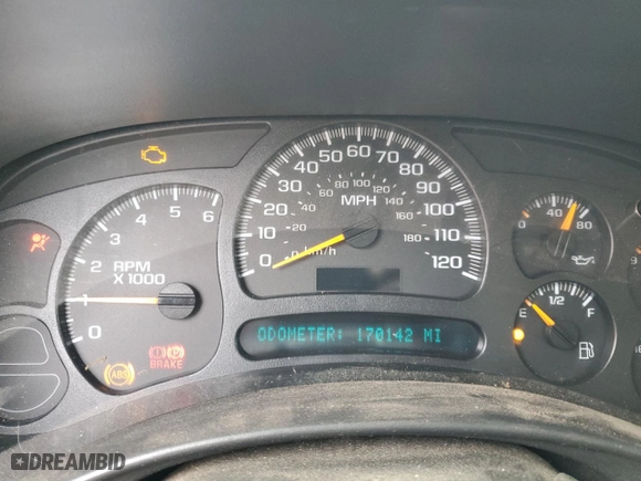 2006 Chevrolet Silverado 1500 LS with VIN 1GCEC19X86Z137517, listed as a Copart auction lot 82598584 with 170,142 mi miles and Salvage Title. Bid and sale history available at carsss.com. Image 9.