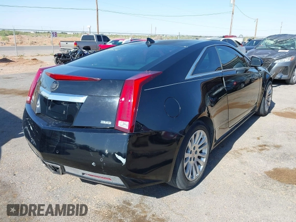 2012 Cadillac CTS z VIN 1G6DA1E30C0140824, wystawiony jako IAAI lot #42426732 z przebiegiem 132 697 mil mil oraz . Historia ofert i sprzedaży dostępna na DreamBid. Obrazek 4.