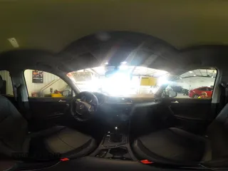 2018 Volkswagen Tiguan SEL z VIN 3VV3B7AX1JM167656, wystawiony jako IAAI lot #42658377 z przebiegiem 74 130 mil mil oraz . Historia ofert i sprzedaży dostępna na DreamBid. Obrazek 18.