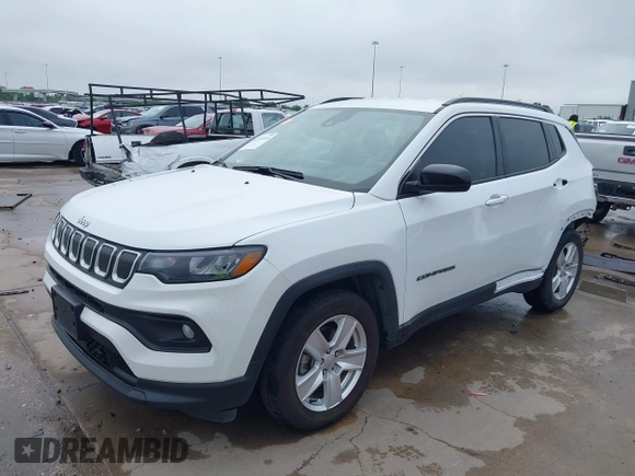 2022 Jeep Compass Latitude with VIN 3C4NJCBB8NT137619, listed as a IAAI auction lot 42211859 with 31,319 mi miles and . Bid and sale history available at DreamBid. Image 18.
