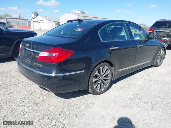 2013 Hyundai Genesis 5.0L R-Spec with VIN KMHGC4DH4DU225996, listed as a IAAI auction lot 41996696 with 184,219 mi miles. Bid and sale history available at carsss.com. Image 4.