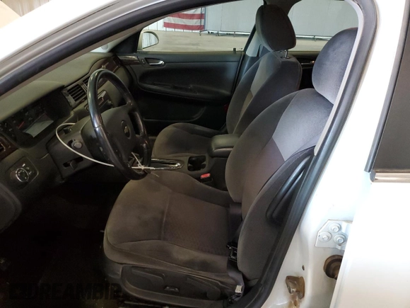 2012 Chevrolet Impala LS Fleet z VIN 2G1WF5E35C1129670, wystawiony jako Copart lot #59518765 z przebiegiem 181 123 mil mil oraz Szkoda całkowita • Salvage title. Historia ofert i sprzedaży dostępna na DreamBid. Obrazek 7.