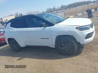2024 Jeep Compass Limited with VIN 3C4NJDCN7RT106527, listed as a IAAI auction lot 42054193 with 1,862 mi miles and . Bid and sale history available at DreamBid. Image 13.