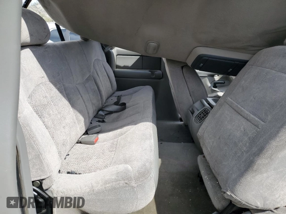 2000 Chevrolet Silverado 1500 LS with VIN 2GCEK19T8Y1171579, listed as a Copart auction lot 52135075 with 218,993 mi miles and Salvage Title. Bid and sale history available at carsss.com. Image 10.