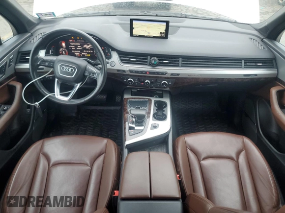 2019 Audi Q7 Premium Plus with VIN WA1LHAF79KD017451, listed as a Copart auction lot 61527125 with 129,180 mi miles and Salvage title. Bid and sale history available at DreamBid. Image 8.