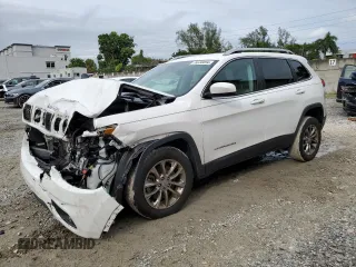 2020 Jeep Cherokee Latitude Plus z VIN 1C4PJLLN9LD642993, wystawiony jako Copart lot #58672855 z przebiegiem 37 334 mil mil oraz Szkoda całkowita • Salvage title. Historia ofert i sprzedaży dostępna na DreamBid. Obrazek 1.