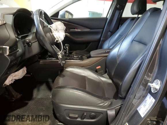 2020 Mazda CX-30 Premium with VIN 3MVDMBEM9LM136348, listed as a Copart auction lot 55018785 with 219,039 mi miles and Salvage title. Bid and sale history available at DreamBid. Image 7.