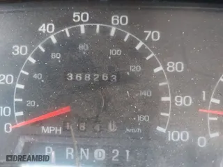 1999 Ford Super Duty F-250 XL with VIN 1FTNW20L2XEC39945, listed as a IAAI auction lot 41341682 with 368,263 mi miles. Bid and sale history available at carsss.com. Image 7.