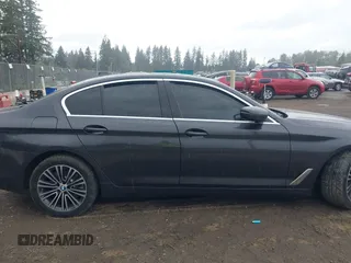 2019 BMW 5 Series 530i с VIN WBAJA5C53KBX87813, выставлен на аукционе IAAI как лот 42541607 с пробегом 91 922 миль миль и . История ставок и продаж доступна на DreamBid. Изображение 13.