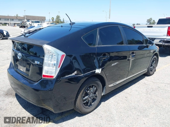 2011 Toyota Prius I z VIN JTDKN3DUXB1375772, wystawiony jako IAAI lot #42315979 z przebiegiem 208 265 mil mil oraz . Historia ofert i sprzedaży dostępna na DreamBid. Obrazek 4.