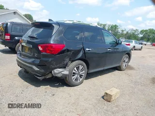 2019 Nissan Pathfinder S с VIN 5N1DR2MMXKC644733, выставлен на аукционе IAAI как лот 42438291 с пробегом 83 676 миль миль и . История ставок и продаж доступна на DreamBid. Изображение 4.